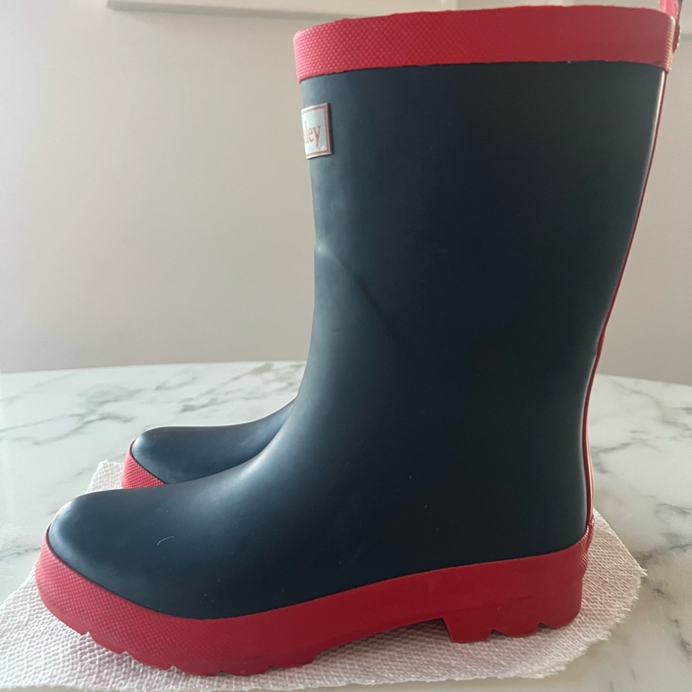 Hatley Red Rain Boots size 2 kids